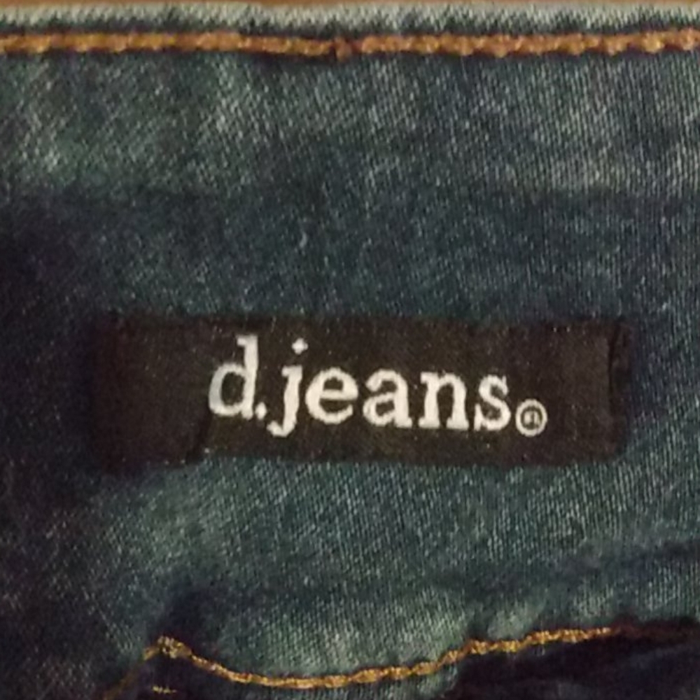 Jeans - Picture 2 of 2